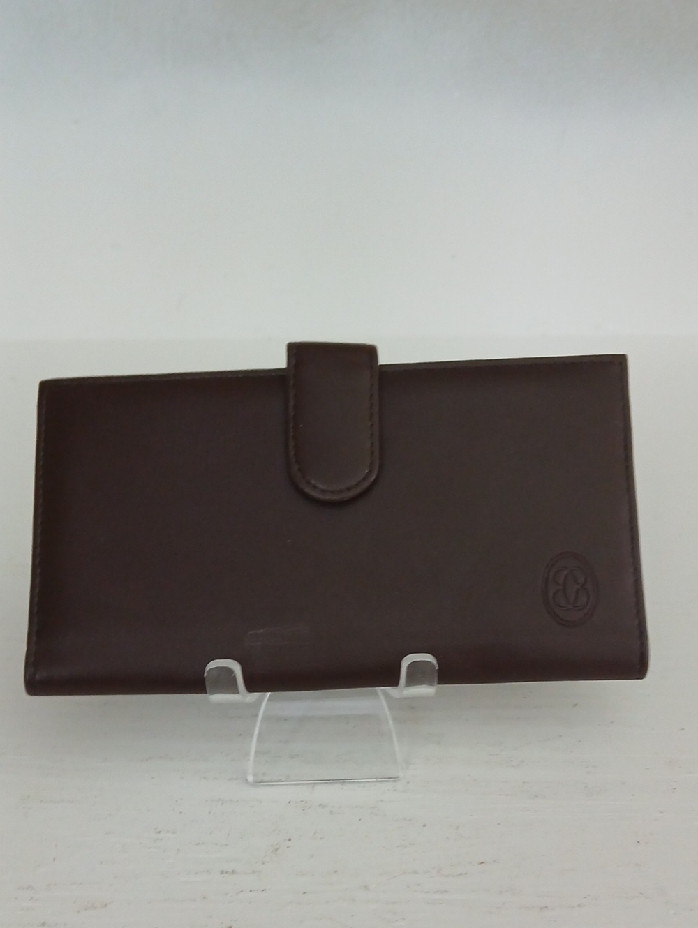 Buxton dark brown leather snap card wallet with gold logo